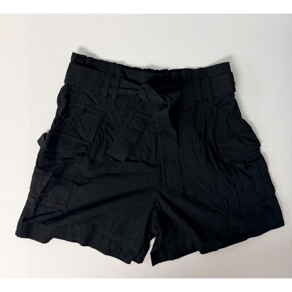Simply Vera Vera Wang Women’s Black Cargo Shorts Large Paperbag Waist